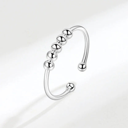 Auralis Ring - Eleganz trifft Gelassenheit. AURAI-Ring